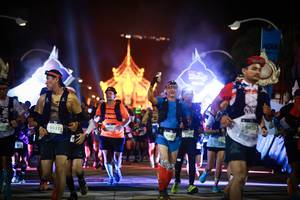 BIB: 9532, 93854
                            <button type="button" onclick="openModal(22676188)" class="btn btn-primary btn-sm float-right btn-popup" data-toggle="modal" data-target=".modal-high-quality">
                        <i class="fas fa-shopping-cart"></i> Add to Cart
                    </button>
                                            <button type="button" onclick="isThisMe(22676188, true)" class="btn btn-success btn-sm float-right btn-popup btn-isme hidden" data-toggle="tooltip" data-placement="bottom" title="นี่คือรูปของคุณใช่ไหม คลิกที่นี่เพื่อเอาเข้าอัลบั้ม">
                        <i class="fas fa-plus"></i> Add to album
                    </button>
                    <button type="button" onclick="isThisMe(22676188, false)" class="btn btn-warning btn-sm float-right btn-popup btn-isnotme hidden">
                        <i class="fas fa-ban"></i> Remove from album
                    </button>